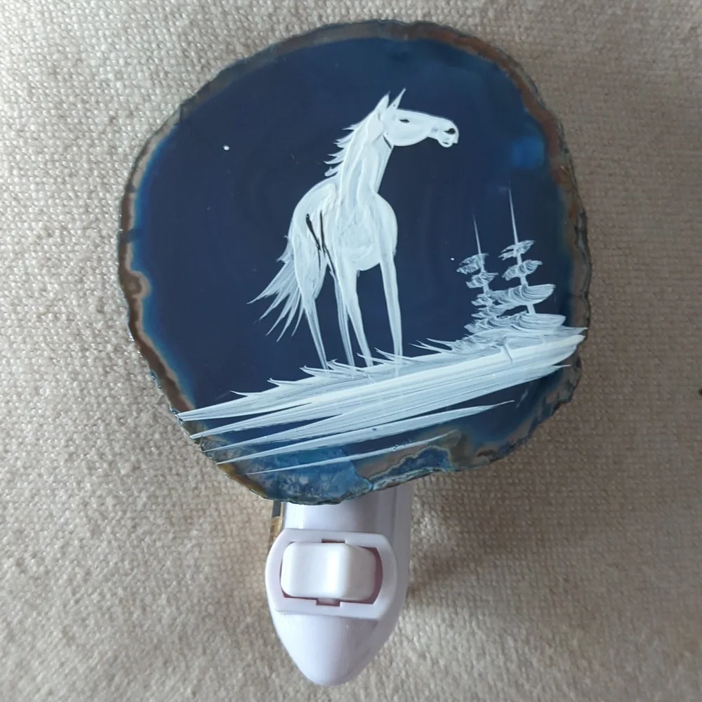 🆕 Horse Night Light with Blue Agate